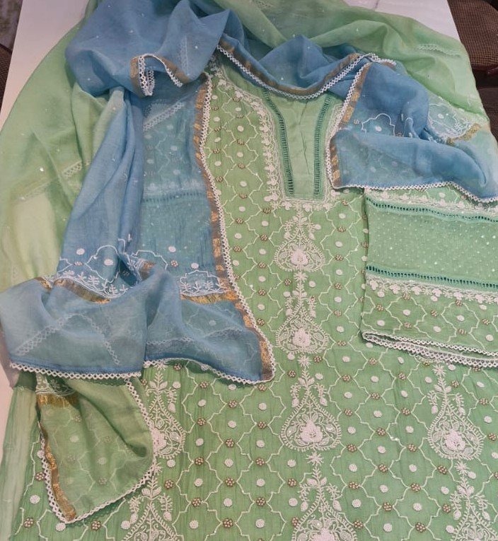 Mint Green Mul Chanderi Suit Set with Heavy Pearl & Cutdana Work image 2