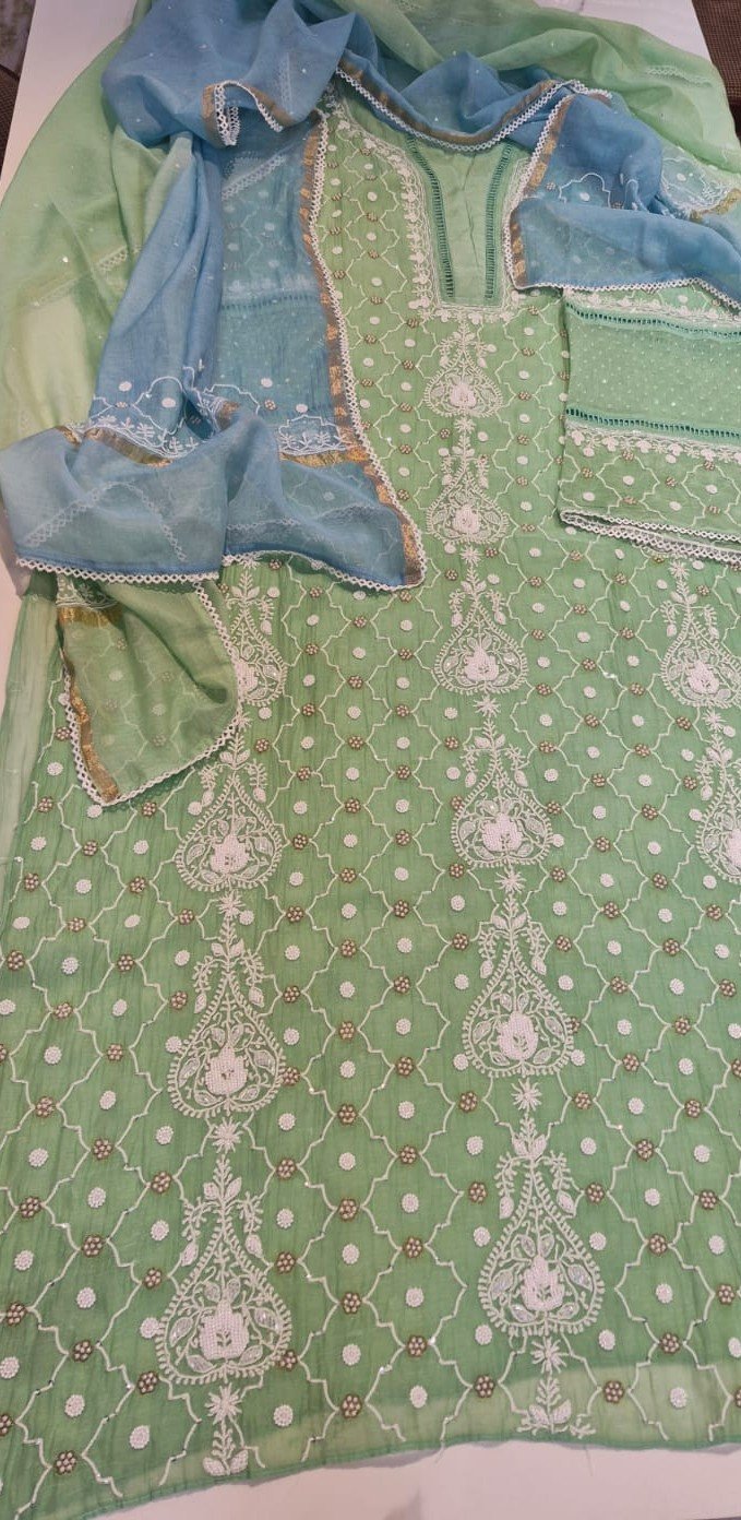 Mint Green Mul Chanderi Suit Set with Heavy Pearl & Cutdana Work image 3